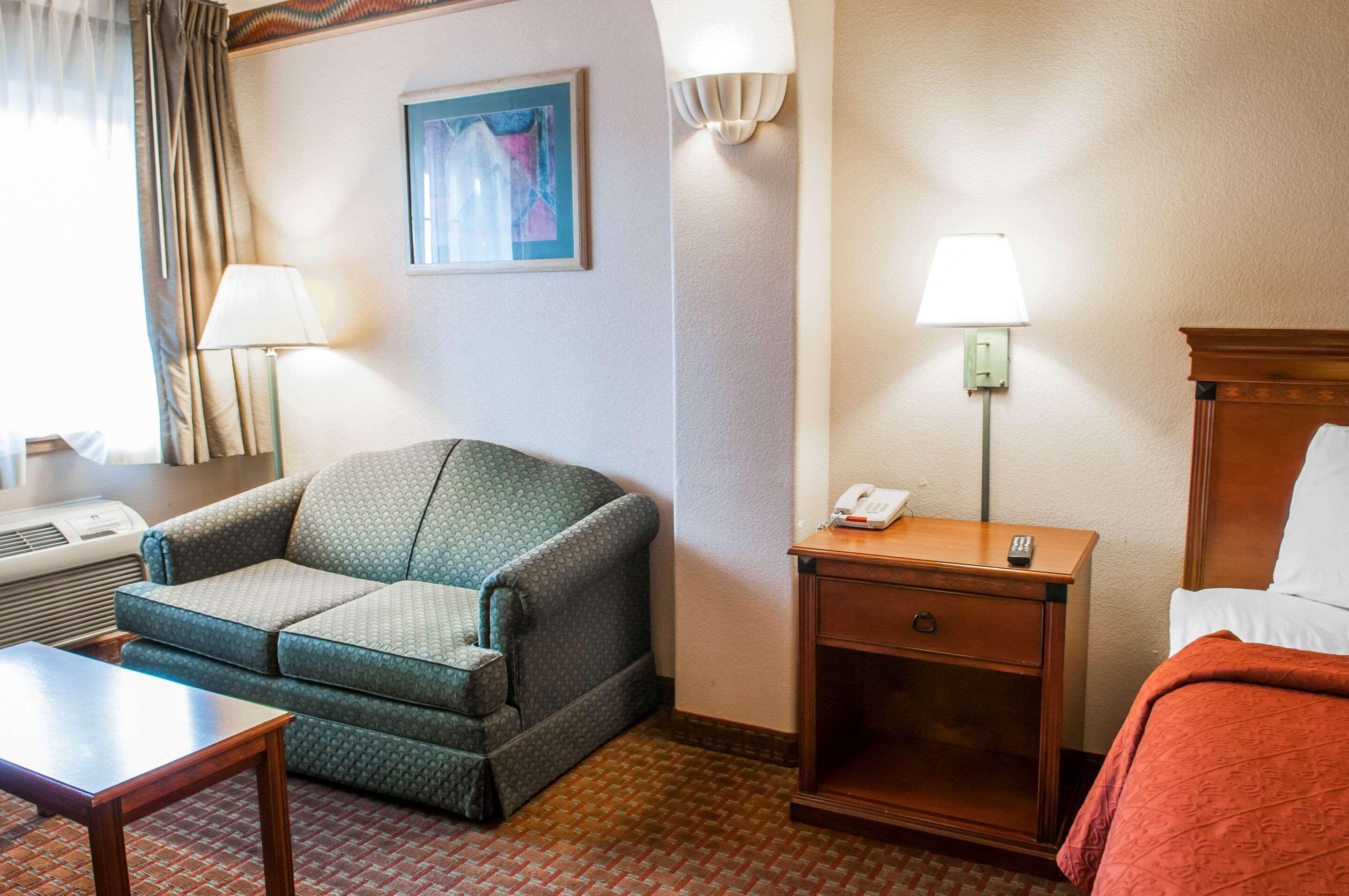 Quality Inn & Suites Las Cruces - University Area Ngoại thất bức ảnh